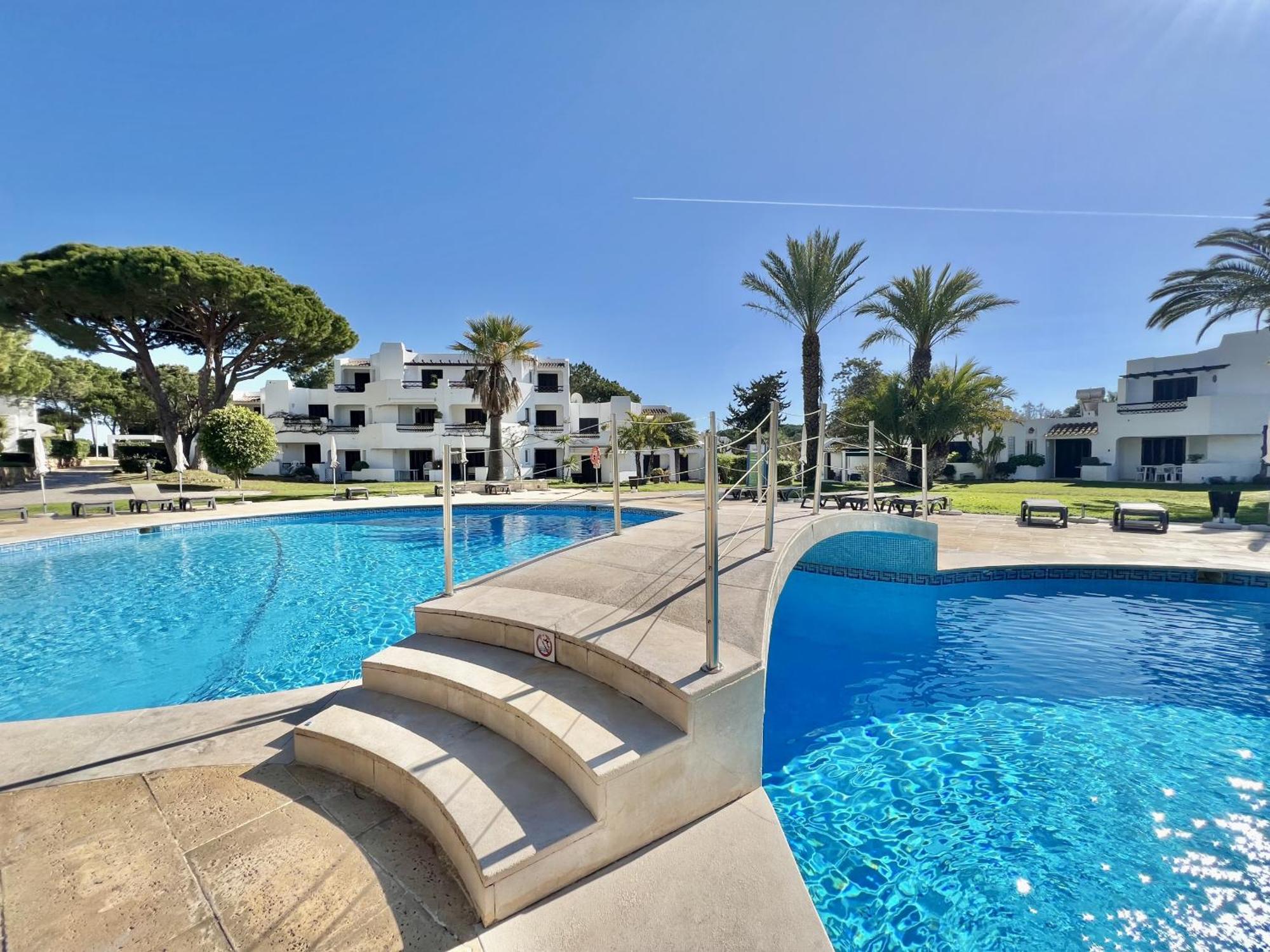 Albufeira Balaia Golf Vilage 1 With Pool By Homing ภายนอก รูปภาพ
