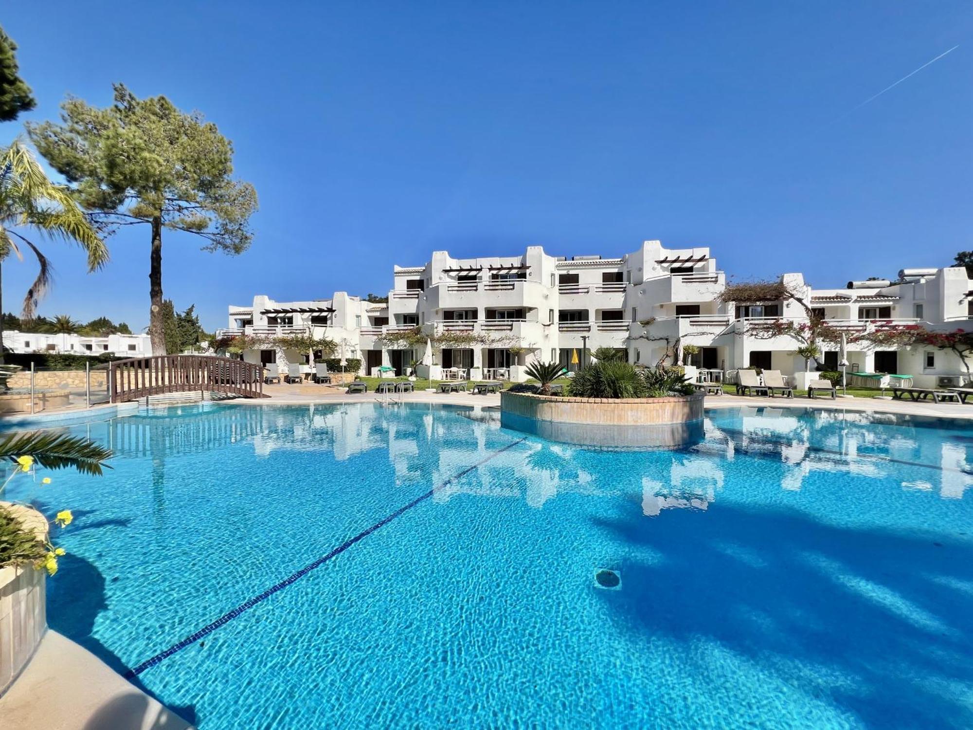 Albufeira Balaia Golf Vilage 1 With Pool By Homing ภายนอก รูปภาพ