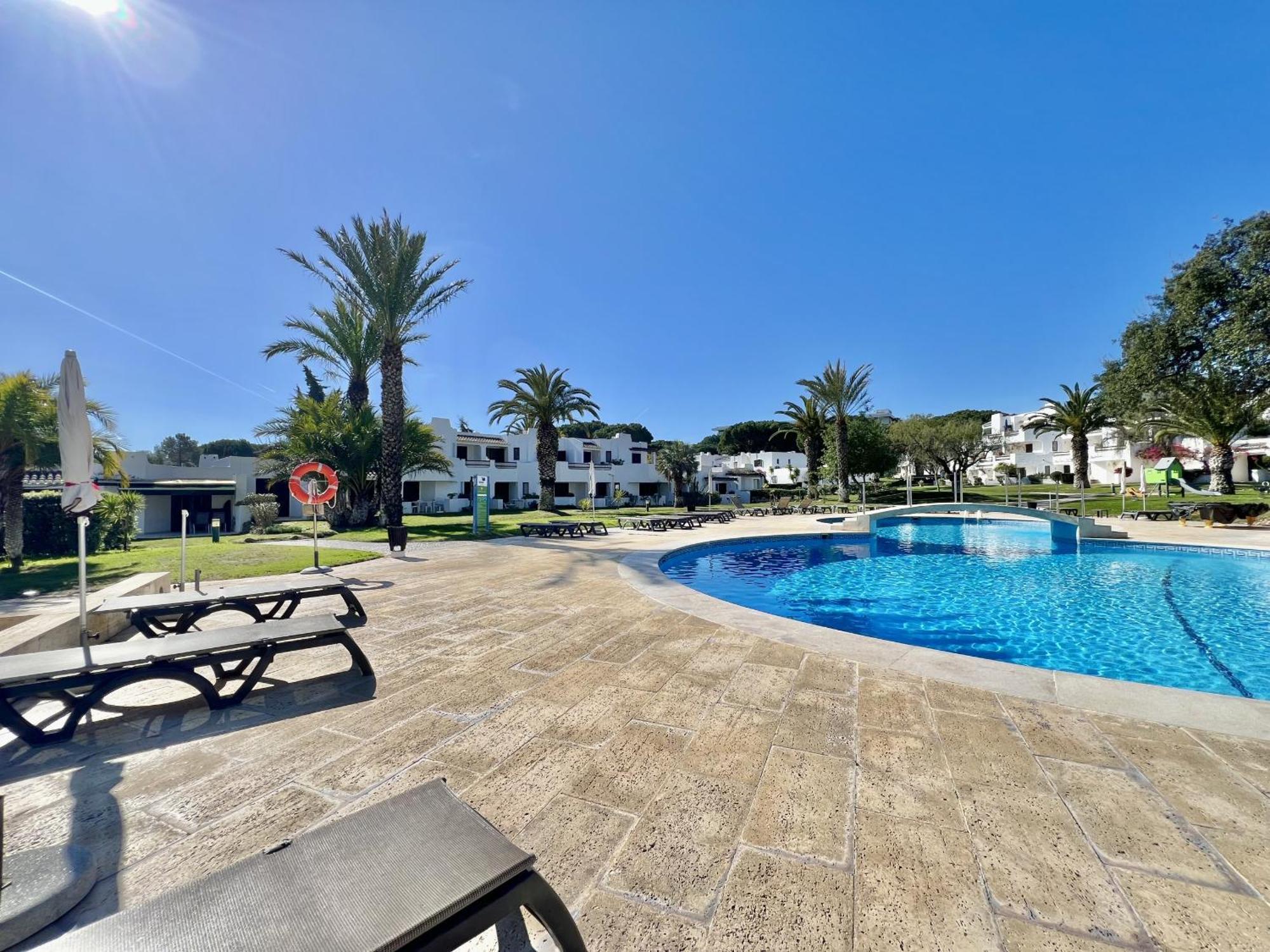 Albufeira Balaia Golf Vilage 1 With Pool By Homing ภายนอก รูปภาพ